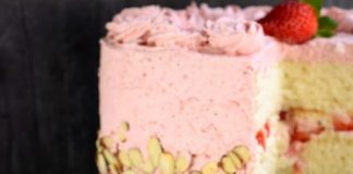 Strawberry Almond Cake