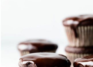 How to Make Chocolate Ganache