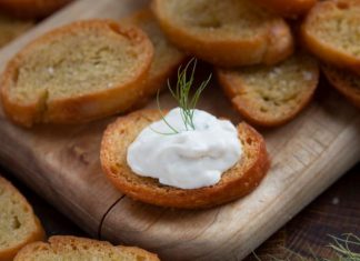 COTTAGE CHEESE RANCH DIP