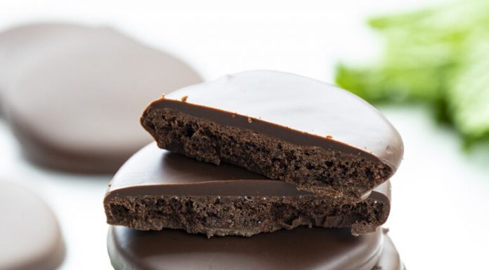 Chocolate Dipped Wafers {Thin Mint Copycat}