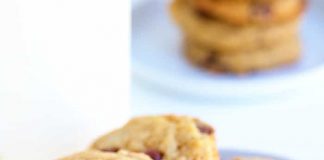 Banana Chocolate Chip Cookies