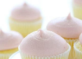 Lemon Cupcakes with Strawberry Buttercream