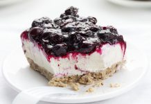 Blueberry Cream Cheese Bars {Copycat Blueberry Jamboree}