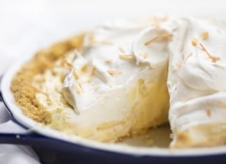 Easy Coconut Cream Pie