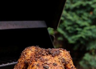 EASY BEER CAN CHICKEN RECIPE (MADE ON A GRILL!)