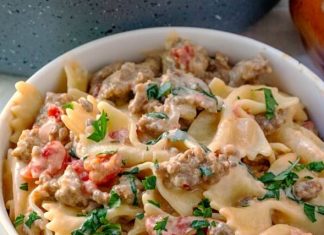 ITALIAN SAUSAGE BOW TIE PASTA