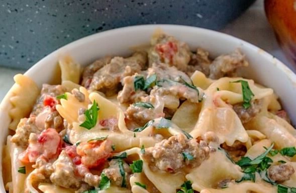 ITALIAN SAUSAGE BOW TIE PASTA