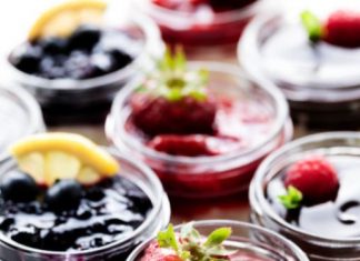 No-Bake Cheesecake Jars