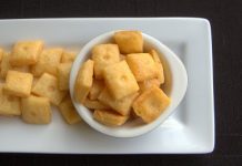 Homemade Cheese Crackers