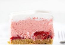 Strawberry Icebox Cheesecake