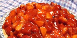 LOWER SUGAR FRESH STRAWBERRY PIE