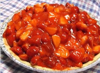 LOWER SUGAR FRESH STRAWBERRY PIE