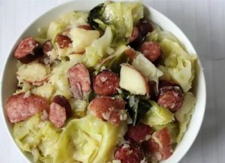 Steamed Cabbage With Smoked Sausage & Red Potatoes