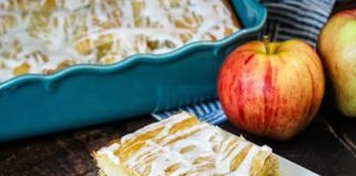 Apple Pie Filling Coffee Cake