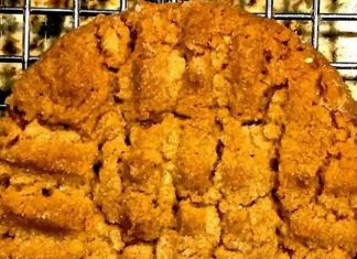 Old Fashion Crispy Peanut Butter Cookies