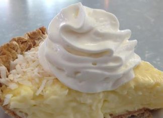 Great Grandma’s Coconut Cream Pie