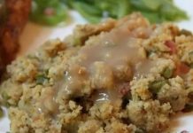 Holiday Cornbread Dressing