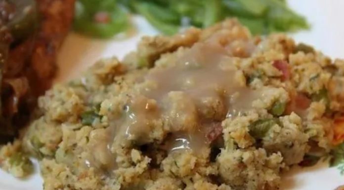 Holiday Cornbread Dressing