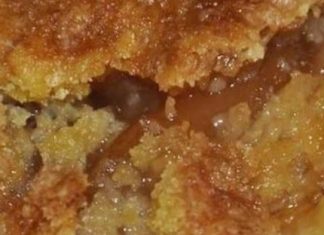 Caramel Apple Dump Cake