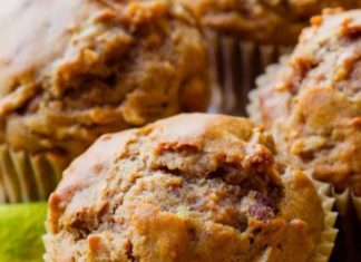 Whole Wheat Apple Cinnamon Muffins
