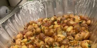 GARLIC PARMESAN ROASTED POTATOES