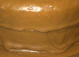 Old Timey Caramel Icing