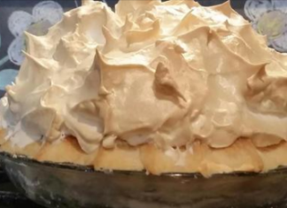 My Mile High Chocolate Cream Meringue Pie!