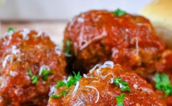 Grandma’s Italian Meatballs