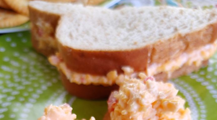 Old-Fashioned Pimento Cheese