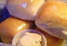 How To Make Texas Roadhouse-Inspired Rolls With Honey Cinnamon Butter