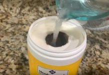 How To Make Your Own DIY Clorox Wipes