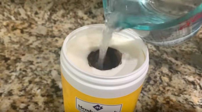 How To Make Your Own DIY Clorox Wipes