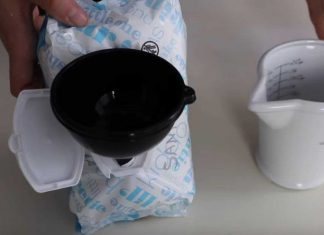 How To Make Sanitizing Wipes From A Container Of Baby Wipes