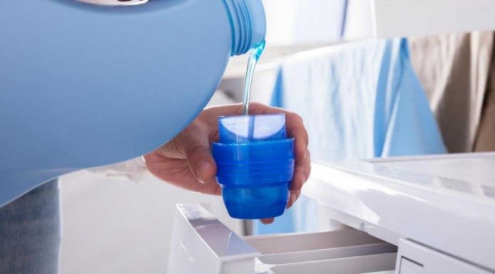 That Slimy Laundry Detergent Cap? It’s Actually Meant To Be Tossed In The Washing Machine