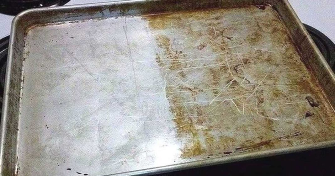 How To Make Old Cookie Sheets Look New Again Grandma's Things