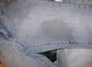 The Little-Known Hack To Getting Rid Of Stubborn Grease Stains