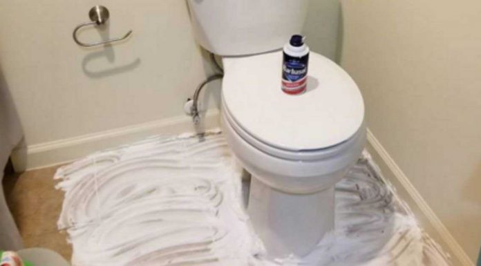 The ‘Mom Of Boys’ Guide To Getting That Gross Smell Out Of Your Bathroom