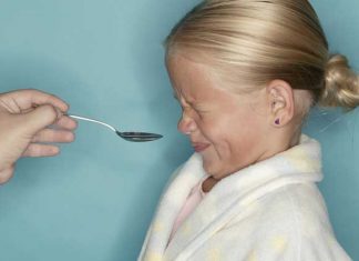 Mom And Pharmacist Share Great Hack For Helping Kids To Take Their Medicine