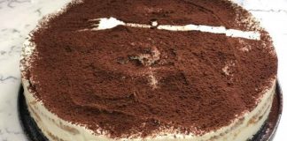 Easy Tiramisu with Biscuits and Mascarpone