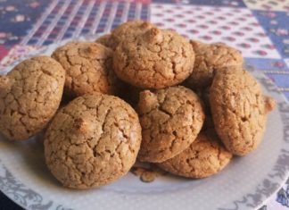 Walnut Cookies from the Olden Days