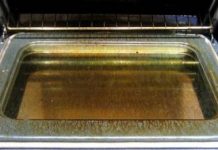 Stop Using Your Oven’s Self-Cleaning Feature: It Does More Harm than Good