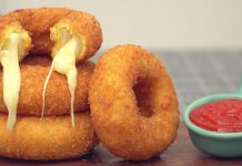 How To Make Mouthwatering Mozzarella Onion Rings