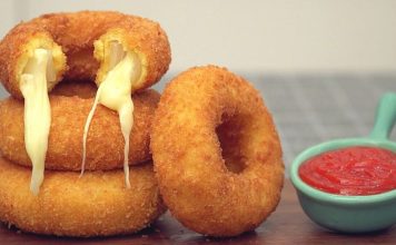 How To Make Mouthwatering Mozzarella Onion Rings