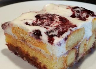 Simple Biscotti and Yogurt Cake