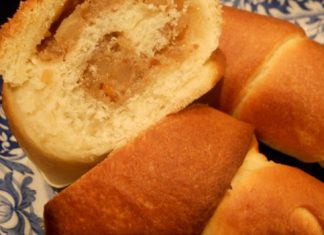 Bratislava Rolls with Walnut Filling (Orechove rozky)