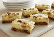 How To Make Chocolate Chip Cheesecake Bars
