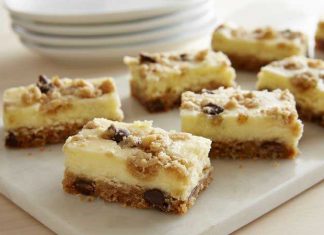 How To Make Chocolate Chip Cheesecake Bars