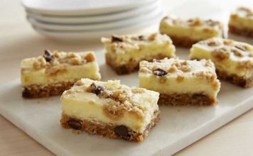 How To Make Chocolate Chip Cheesecake Bars