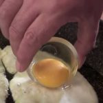 How to make wonderfully cooked fried eggs?