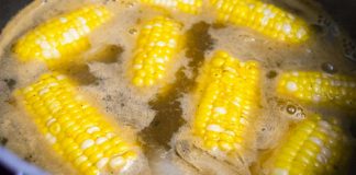 How to cook corn on the cob with Just 2 Simple Ingredients